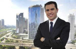 Renata Vasconcellos e Rodrigo Bocardi também fizeram “extras” para banco