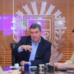 Bate-papo-com-imprensa-Foto-Saul-Schramm-2-730×480 (1)