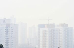 Altas temperaturas, tempo seco e fumaça: condições apresentam risco à saúde e exigem cuidados especiais