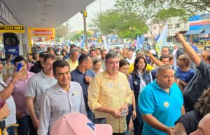 Multidão acompanha caminhada de Marçal Filho com governador Eduardo Riedel em Dourados