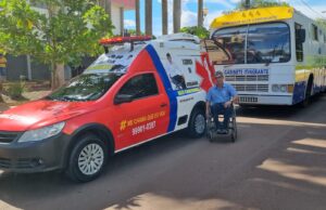 Alex Cadeirante compra ambulância para transportar pacientes que receberem alta médica