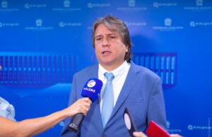 Deputado Caravina assume a Presidência da CCJR