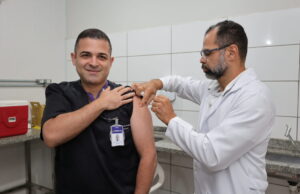 Prefeitura inicia vacinação contra a Chikungunya e reforça ações para conter epidemia