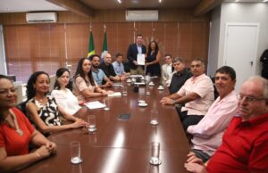 Governo de MS autoriza novo concurso com 2 mil vagas para professores da Rede Estadual