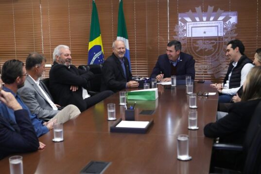 Educação financeira, cooperativismo e protagonismo juvenil ganham espaço nas escolas estaduais