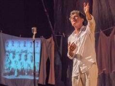 Paulo Betti retorna à FLIB em noite de abertura que celebra memória, literatura e emoção