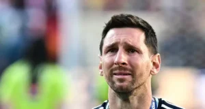 Lionel Messi anuncia aposentadoria da seleção argentina