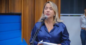No Agosto Lilás, Lia Nogueira reforça compromisso com a proteção das mulheres