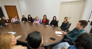 Prefeitura e Rede de Enfrentamento alinham estratégias para ampliar proteção às mulheres