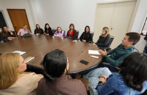 Prefeitura e Rede de Enfrentamento alinham estratégias para ampliar proteção às mulheres