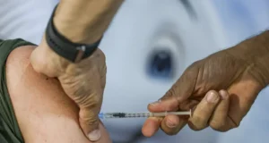 Dia D atualiza vacinação infantil e reforça alerta contra sarampo