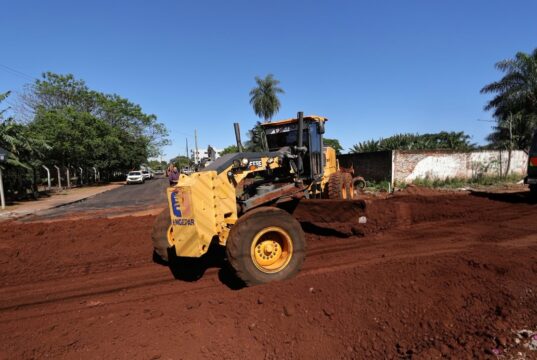 Prefeitura acelera recapeamento em Dourados com obras no fim de semana