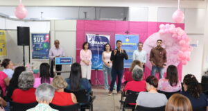 Prefeitura faz ação do Outubro Rosa com foco na saúde, proteção à mulher e empreendedorismo