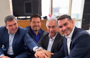 Mato Grosso do Sul desembarca em Brasília com força política: Riedel, Reinaldo, Contar e bancada federal eleita se reúnem com Flávio